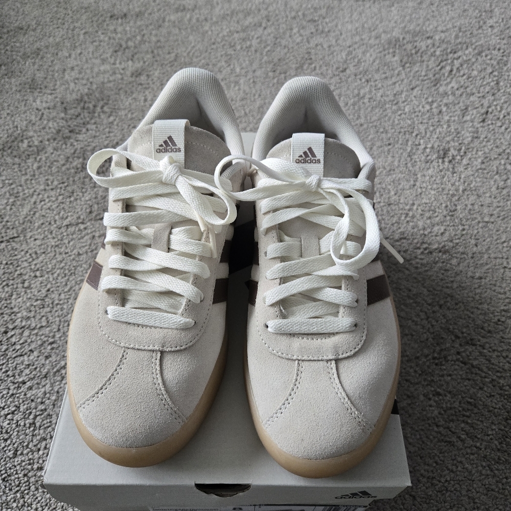 Adidas VL COURT 3.0 SZ 8 WOMENS Sneakers SKATEBOARD IN Off White ID9063